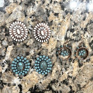 Beautiful Southwest earrings jewelry 3 pairs